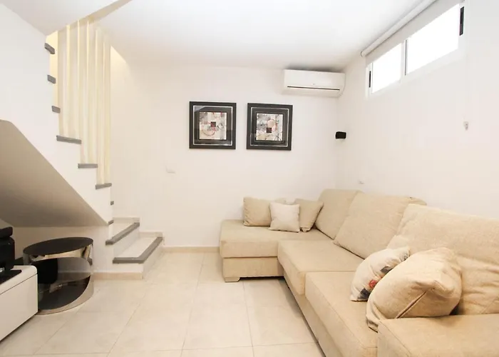 Casa Grande Familiar Con 4 Terrazas Hébergement de vacances