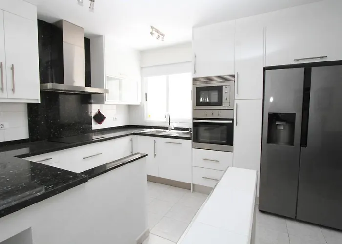 Casa Grande Familiar Con 4 Terrazas Hébergement de vacances Las Palmas de Gran Canaria